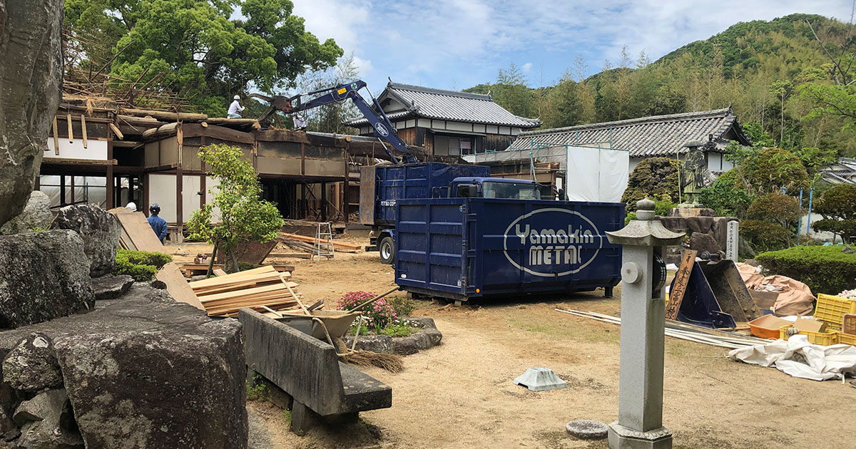 洲本市安乎　蓮花寺　改修に伴う解体工事
